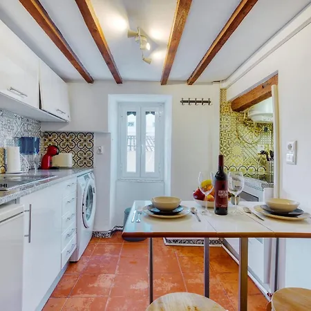 Cozy In The Heart Of *