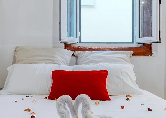 Cozy In The Heart Of *